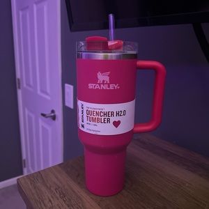 Valentine’s day stanley cup. brand new in perfect condition.